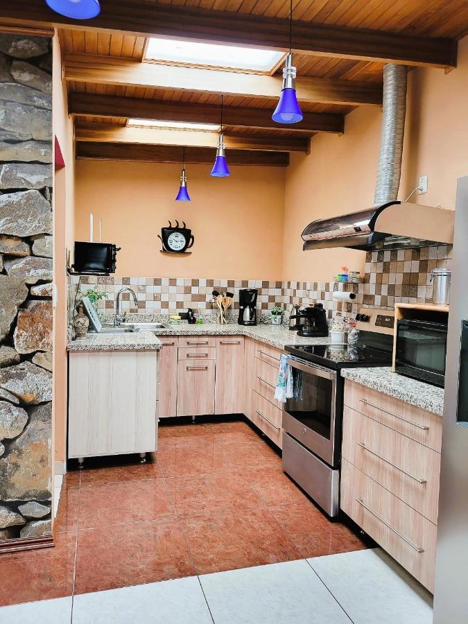Casa Flores Holiday home *